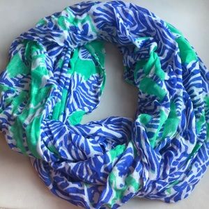 Lilly Pulitzer Riley Loop Scarf
